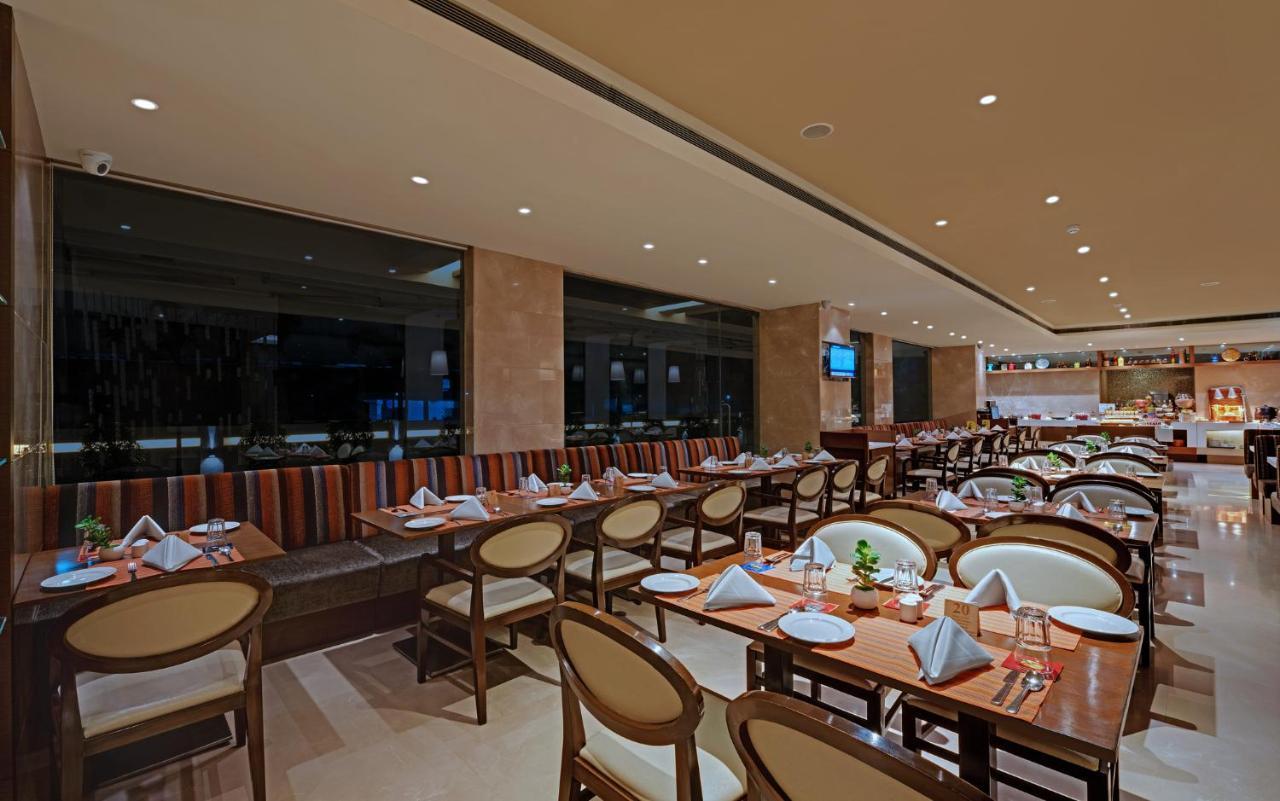 The Fern - Goregaon Bombaim Exterior foto